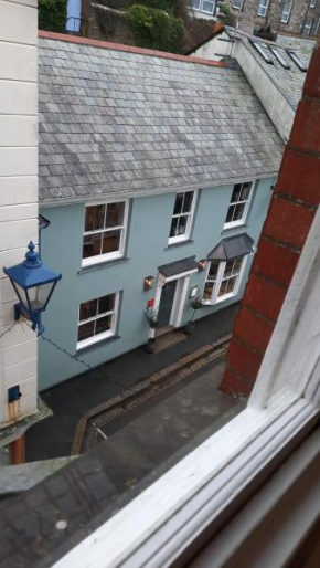 Newly Refurbished 2nd Floor Apartment Lil Nauti